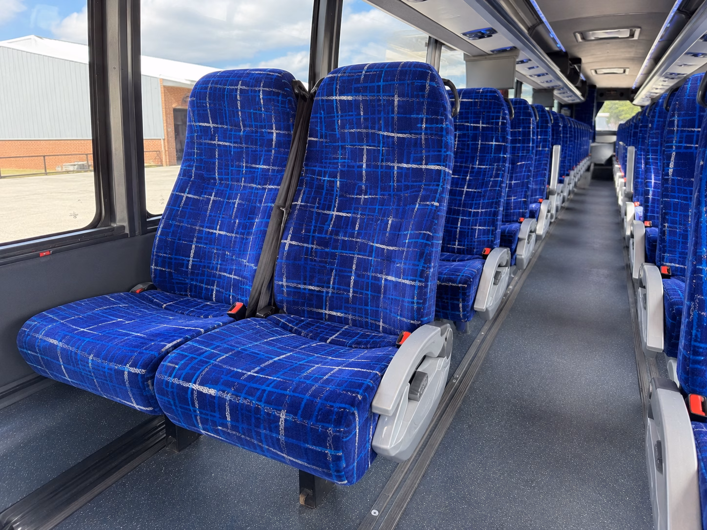 auburnalcharterbusservices com lets you compare buses for north georgia wine country from auburn