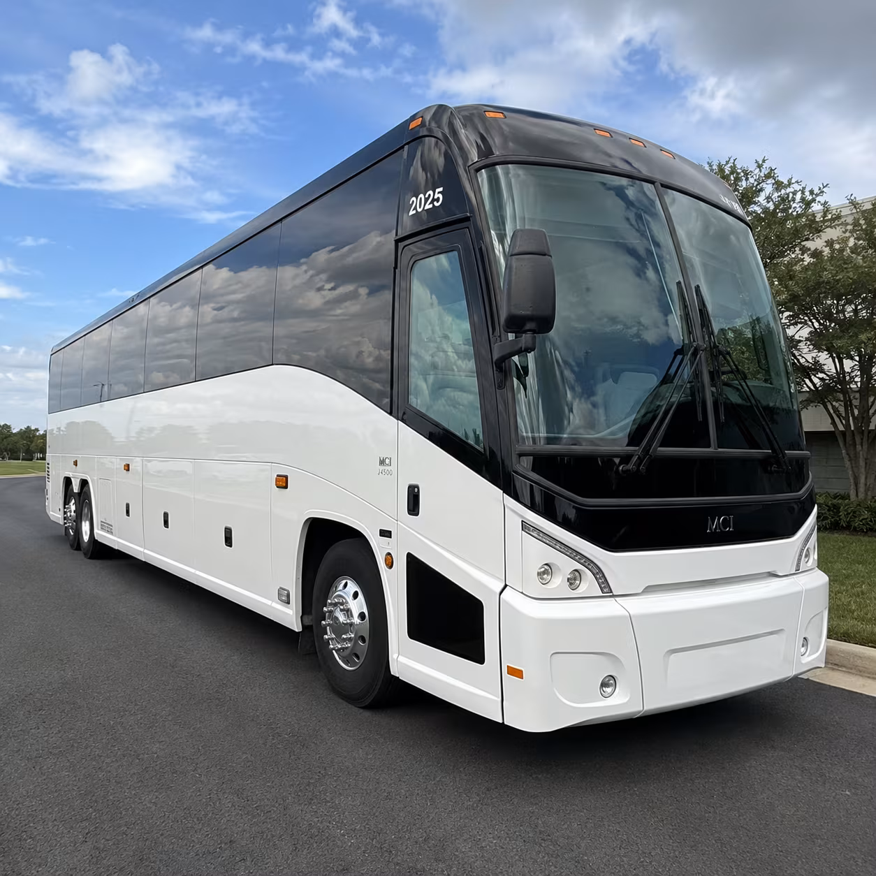 group bus rentals to birmingham concerts legacy arena and protective stadium